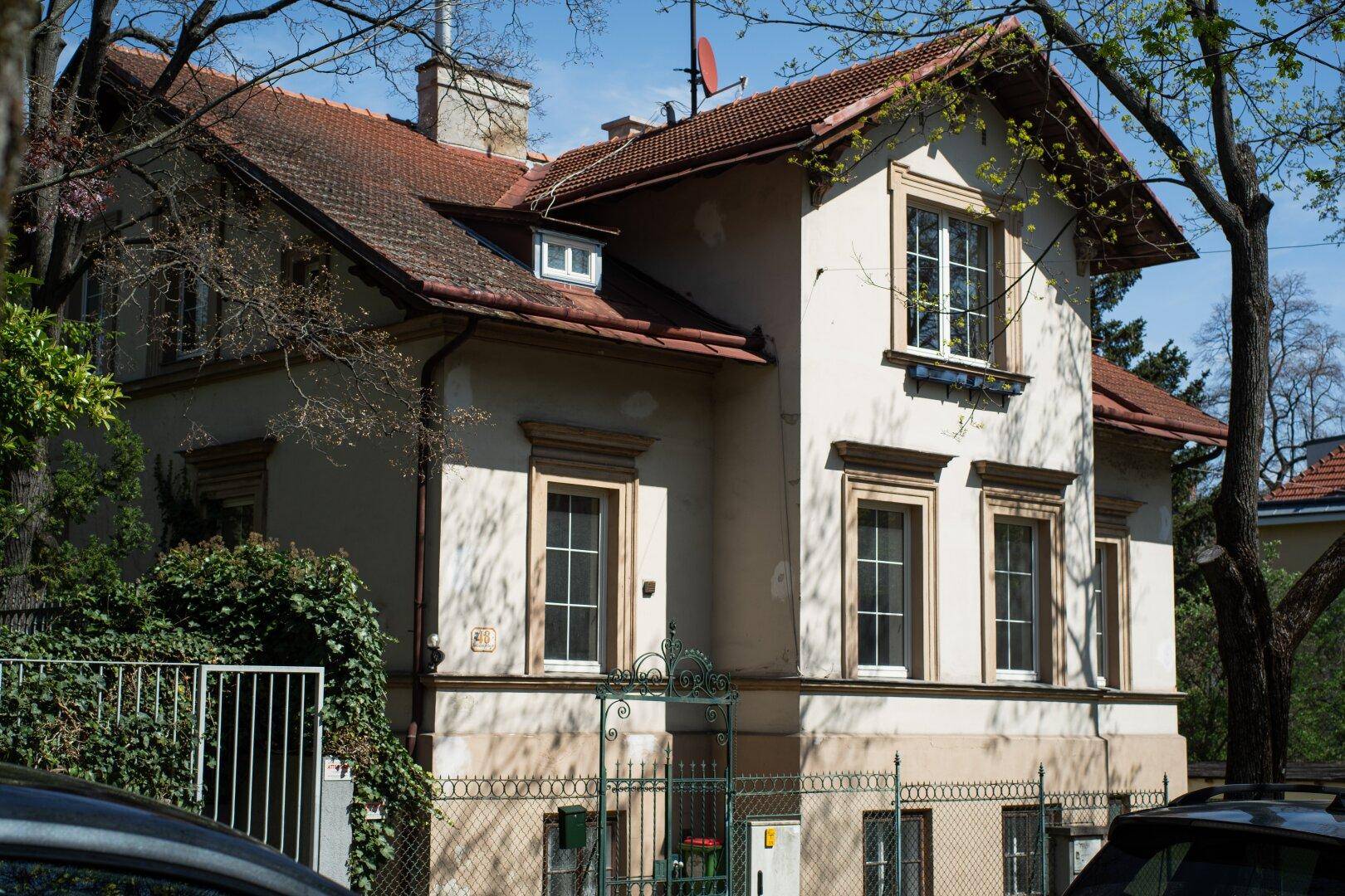 Villa Roncali - Bestandsfreie Zinsvilla in Bestlage des Währinger Cottage mit Entwicklungspotenzial (Teilabbruch möglich) - Ansicht 3