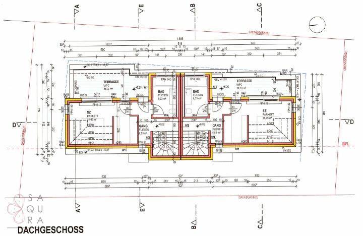 Grundriss des Dachgeschosses mit weiteren Zimmern, Bädern und Terrassen.