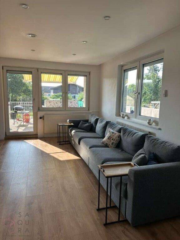 Großes Haus mit Baureserve – 8 Zimmer &amp; zwei Grundstücke mit Entwicklungspotenzial - Όψη 4