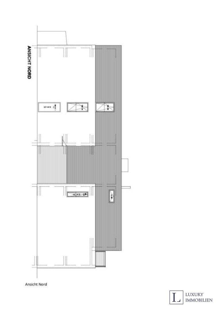 Nordansicht des Gebäudes mit Fenster- und Fassadendetails.