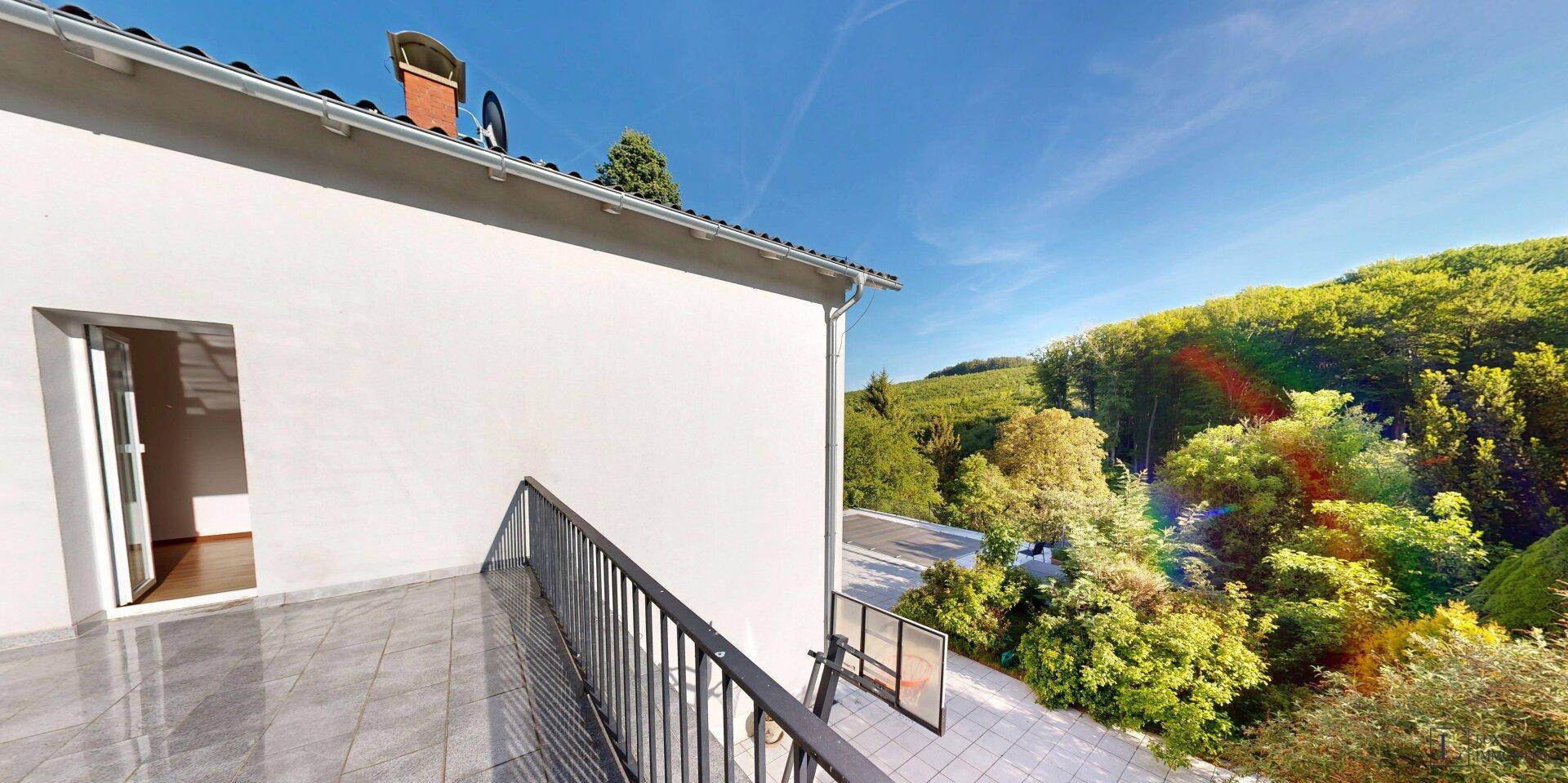 4th Terrace