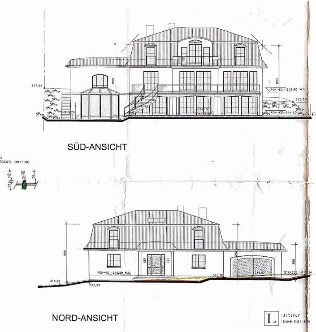 Architektonische Ansichten der Süd- und Nordseite des Gebäudes mit Garage und Wintergarten.