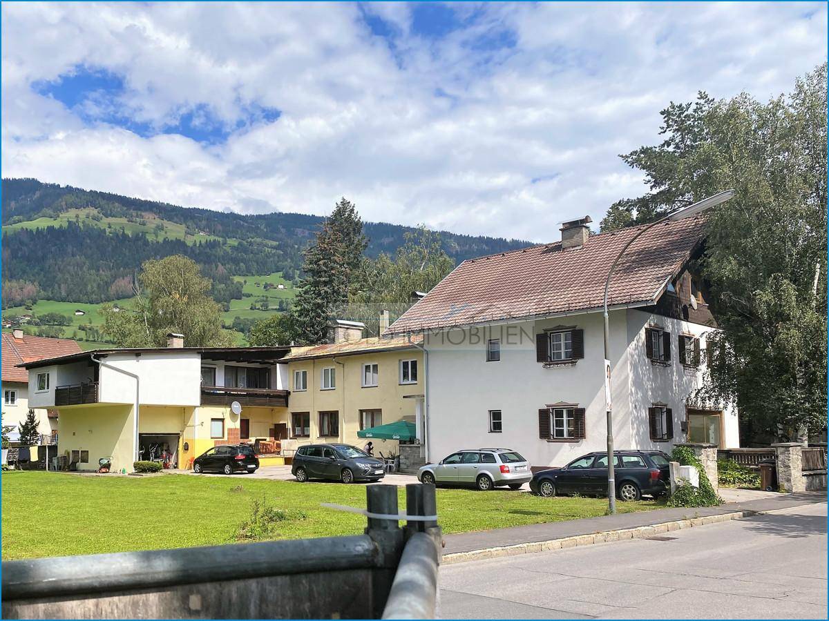 Wohn- und Geschäftshaus in Lienz