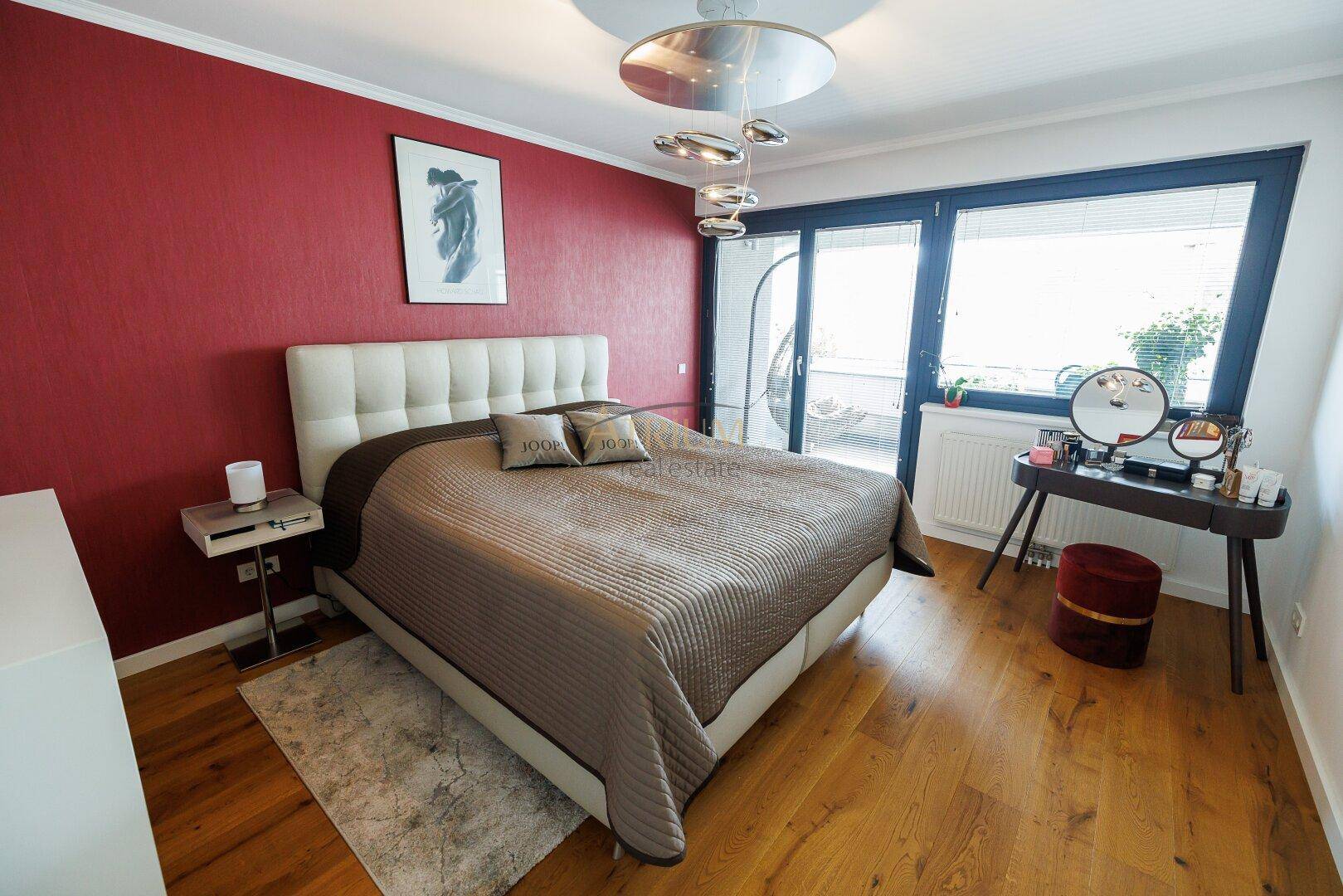 Schlafzimmer EG