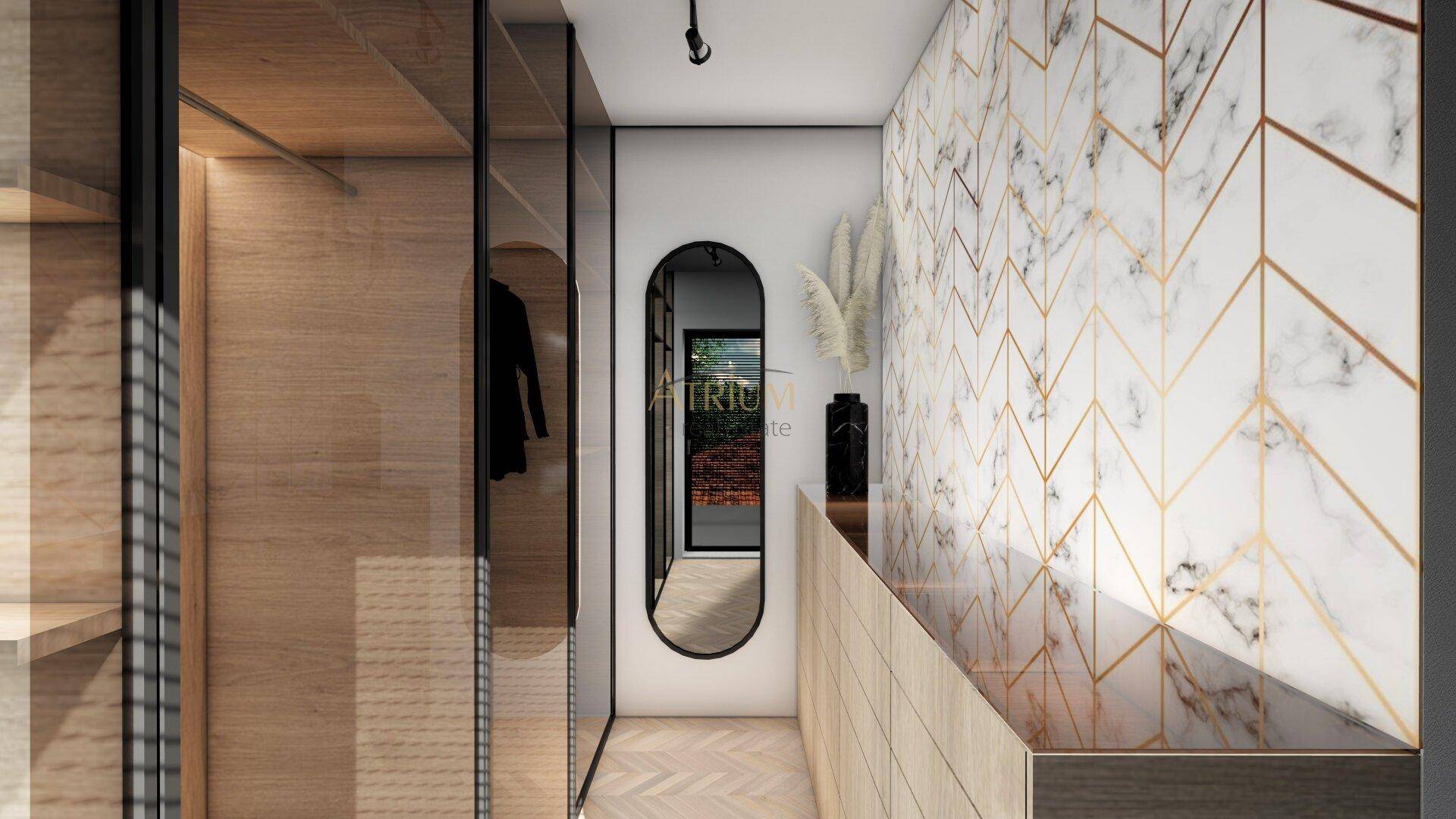 Moderner Flur mit eleganten Einbauschränken, Holzfußboden und dekorativer Wandgestaltung.