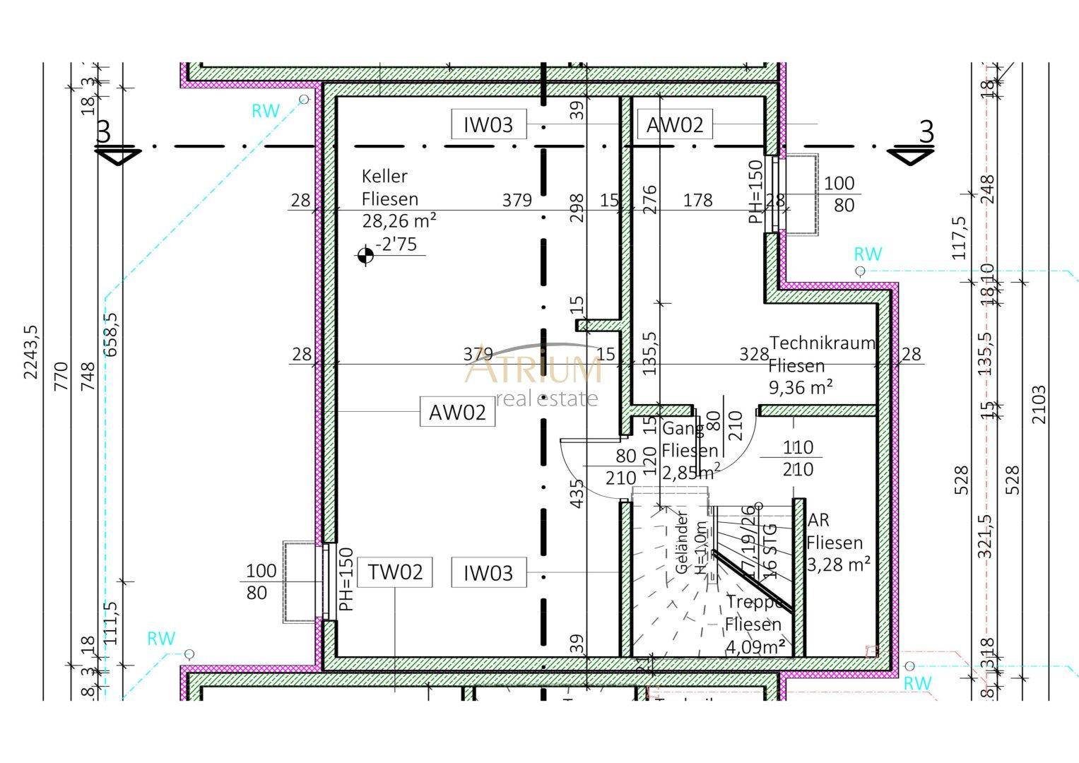 Detaillierter Grundriss des Kellergeschosses mit geräumigem Kellerraum, Technikbereich und Treppenaufgang.