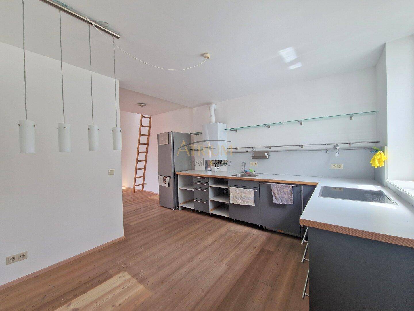 Helle Altbau-Dachgeschosswohnung mit 65 m² in Bestlage des 4. Bezirks - Ansicht 5