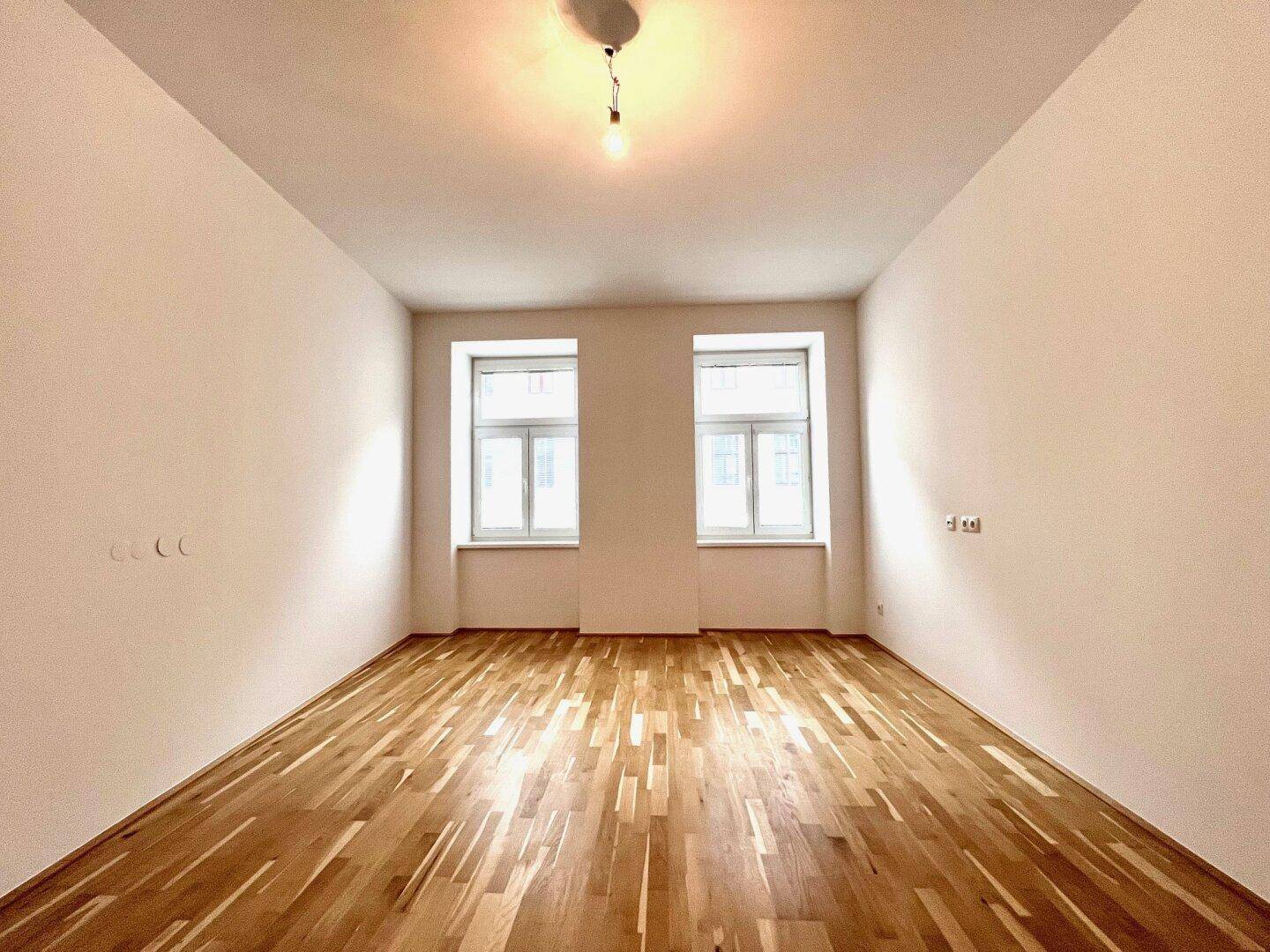 https://pictures.immobilienscout24.de/prod.www.immobilienscout24.at/pictureserver/loadPicture?q=70&id=012.0015I000009FKwX-1735312384-d630d06bd00d4f36bcfbf91e0e7e5214