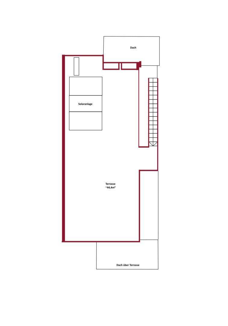 Detaillierter Grundriss der Dachterrasse mit Solaranlage und Whirlpool.