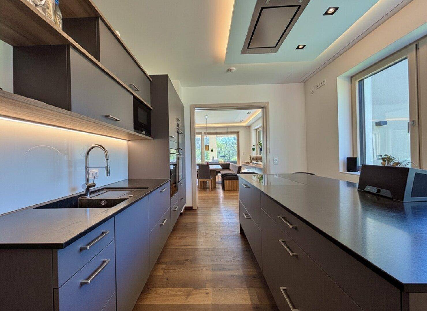MUSIK, NATUR und LUXUS | Traumvilla mit Vielzweck-Tonstudio | großzügiger Außenbereich mit Pool | Photovoltaik | Smart-Home-System | Naturpanorama - Ansicht 6