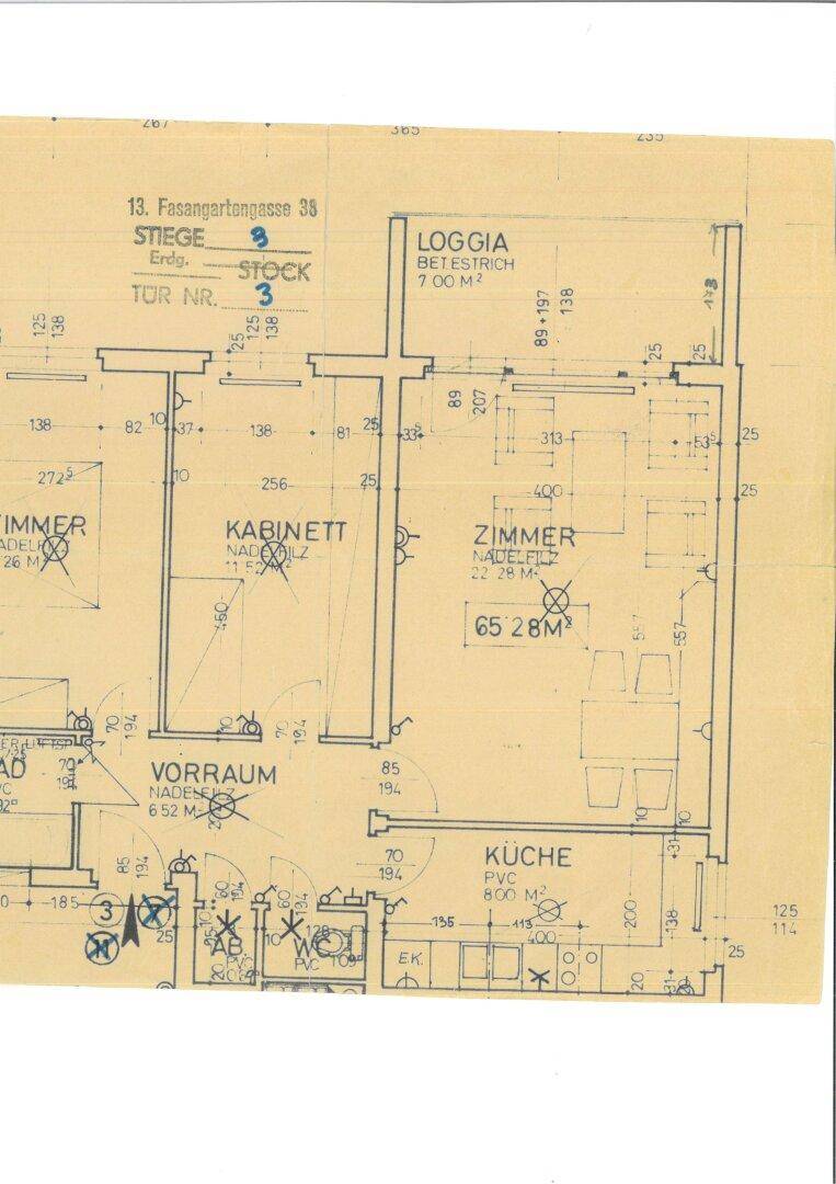 Detaillierter Grundriss einer Wohnung mit Zimmern, Küche und einer Loggia von 7,00 m².