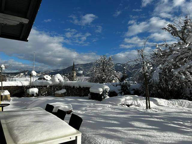 Blick von der oberen Terrasse