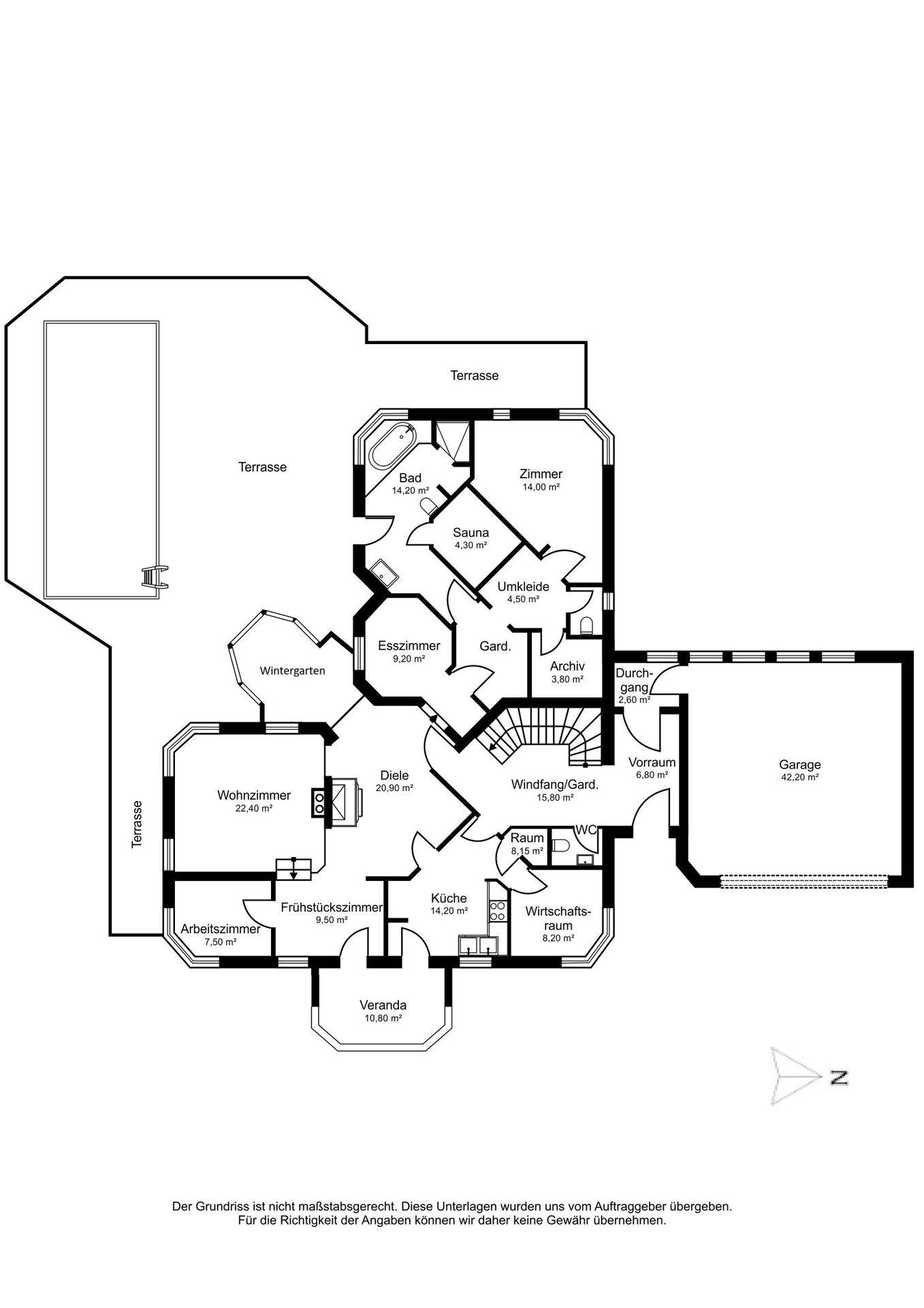 Grundriss des Erdgeschosses mit Wohnzimmer, Küche, Wintergarten, Sauna und Terrasse.