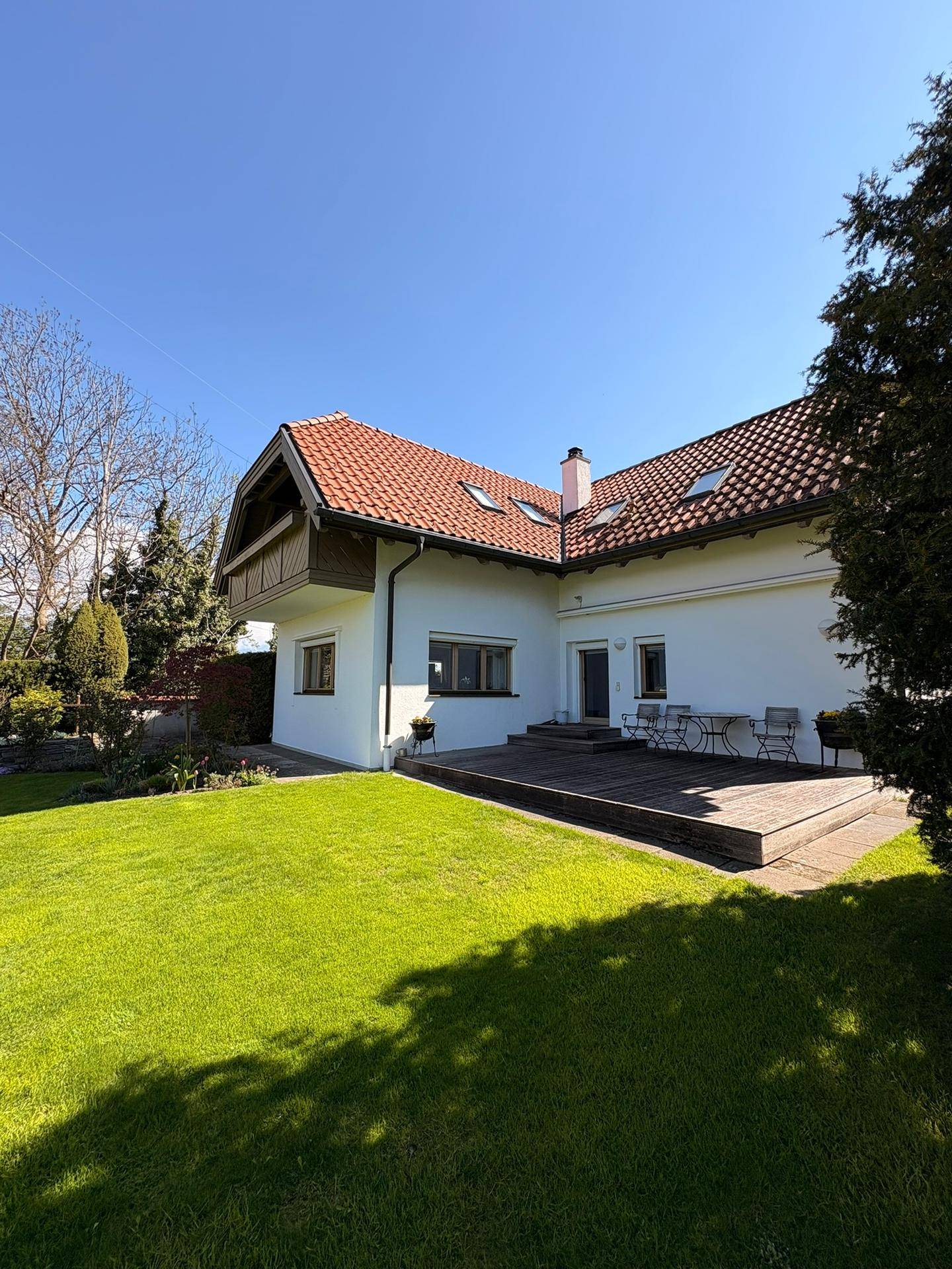 Einfamilienhaus in Lans - Idylle pur - Ansicht 2
