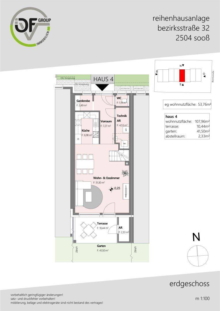 Grundriss des Erdgeschosses von Haus 4 mit offener Küche, Wohn-Esszimmer, Terrasse und Garten.