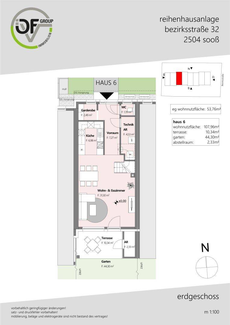 Grundriss des Erdgeschosses von Haus 6 mit offener Küche, Wohn-Essbereich, Terrasse und Garten.