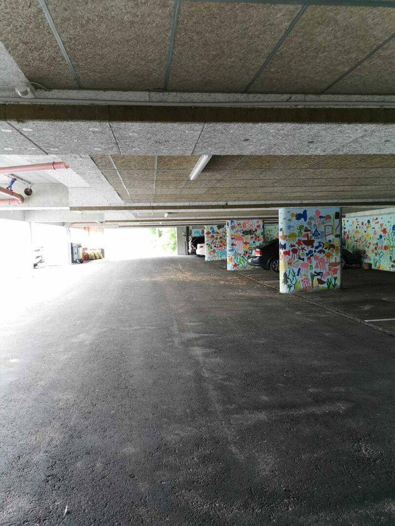 Autoabstellplätze