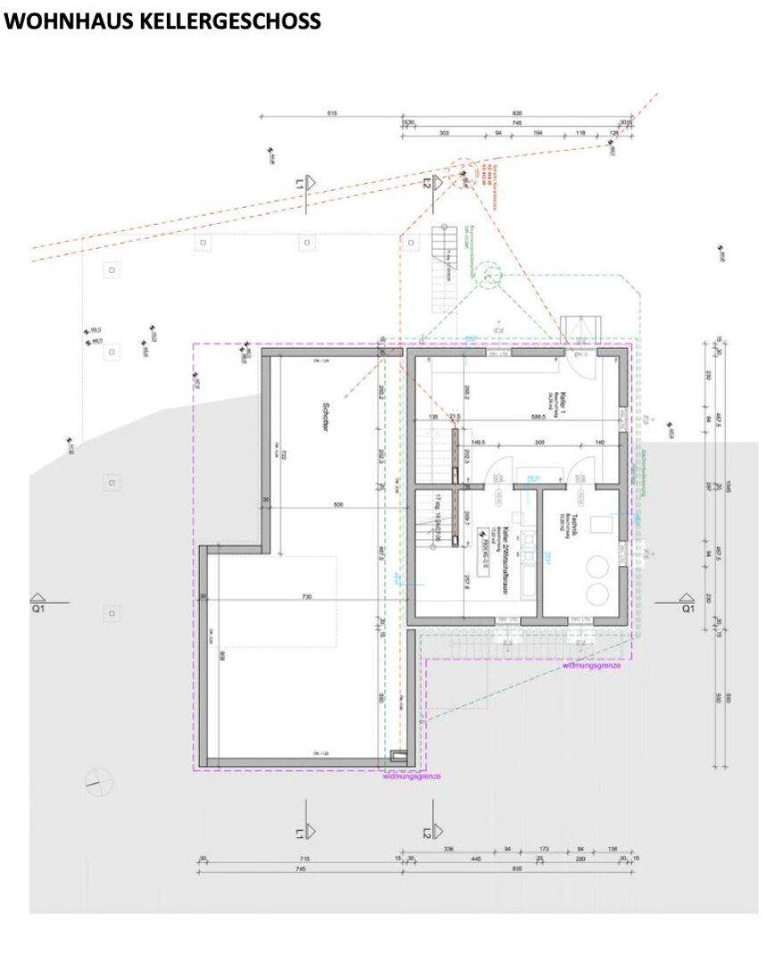 Grundriss des Kellergeschosses mit Abstellräumen und Technikbereichen.
