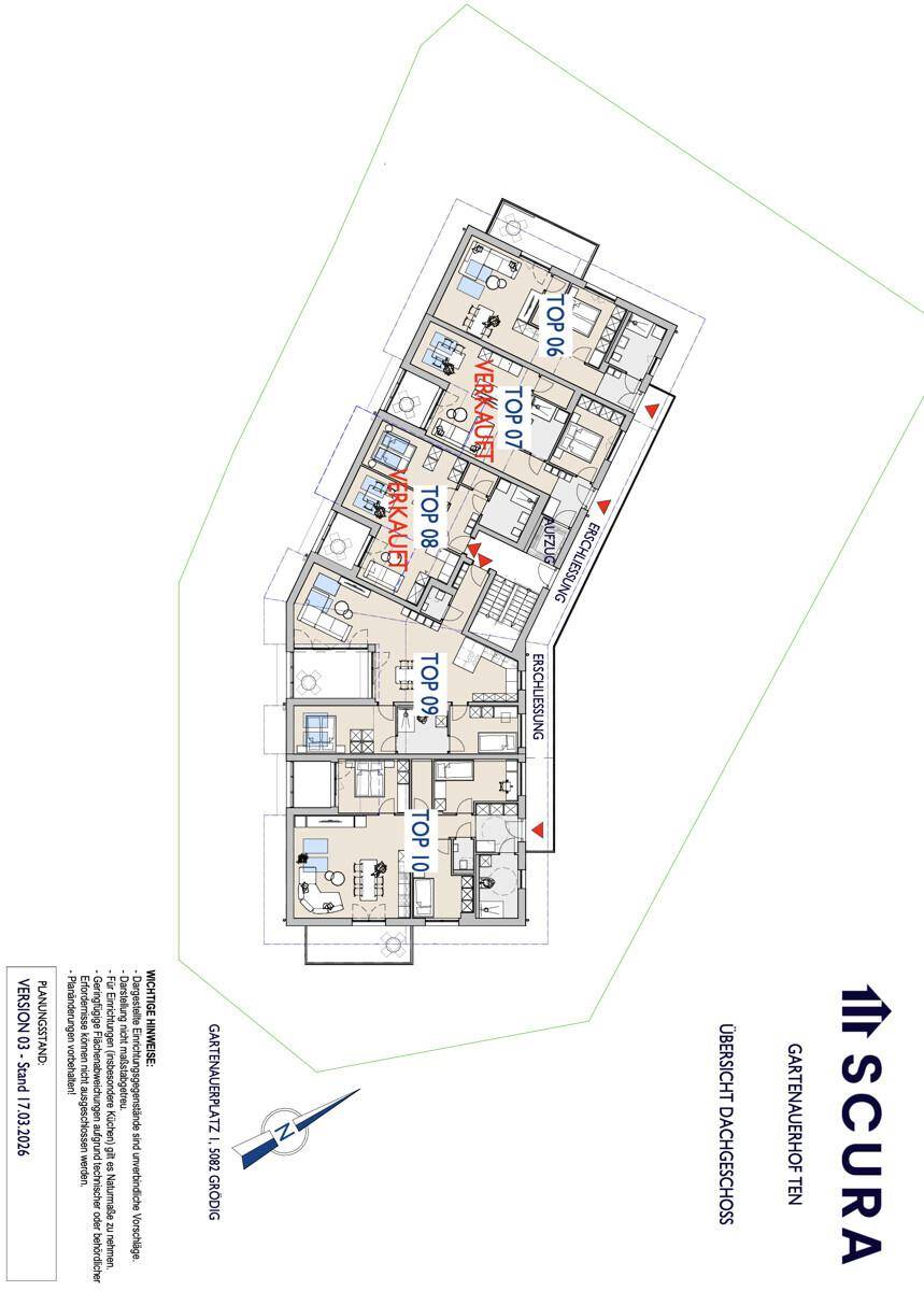 Grundriss des Dachgeschosses mit fünf Wohneinheiten, inklusive Schlafzimmer, Bäder und Balkone.