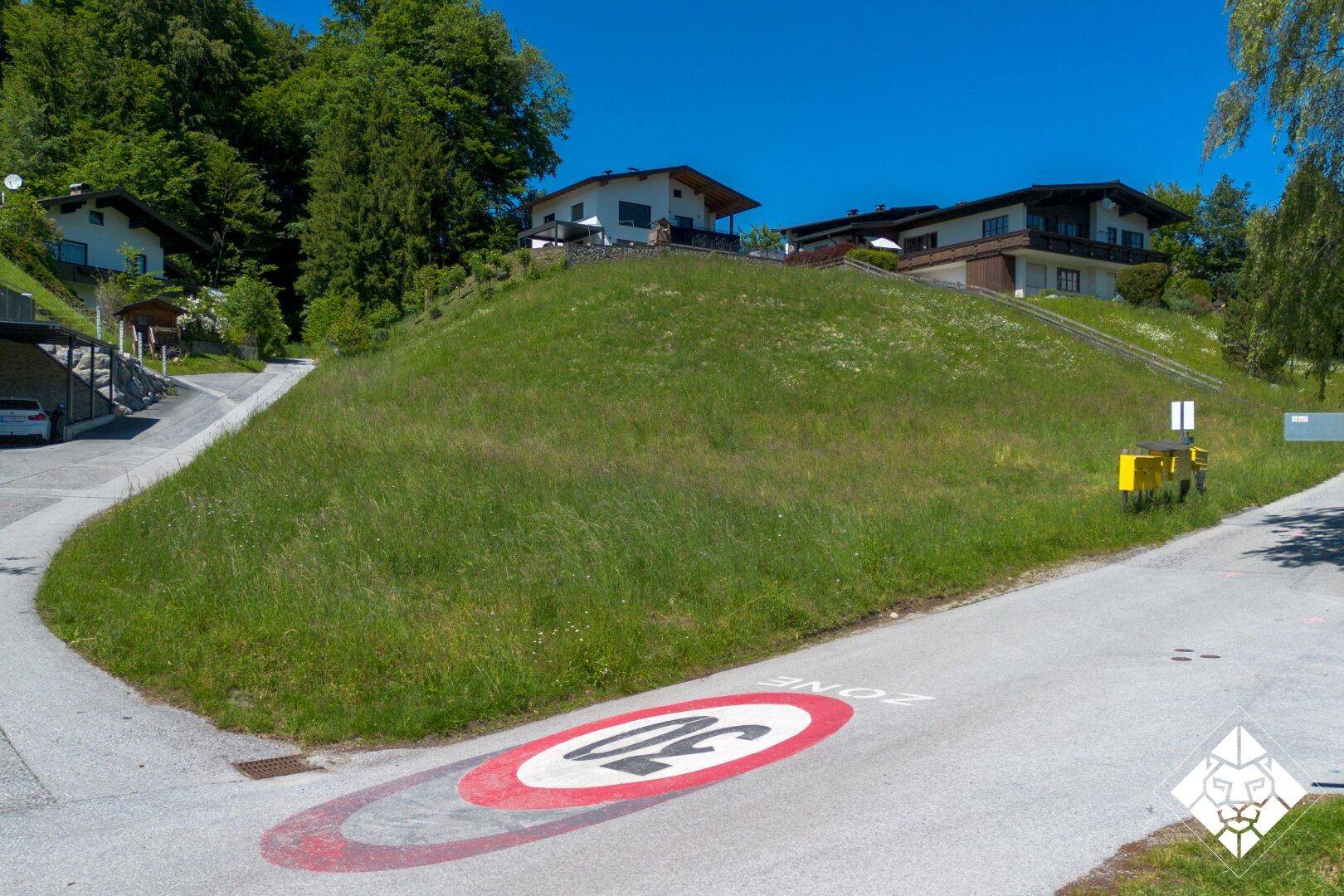 Idyllisches Grundstück in Ruhelage zu kaufen - Ansicht 3