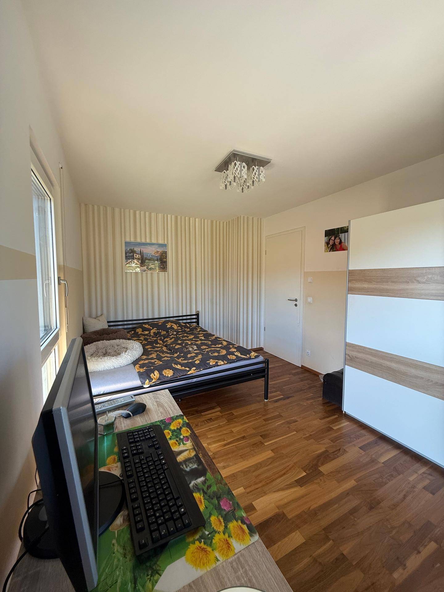 Schlafzimmer 2