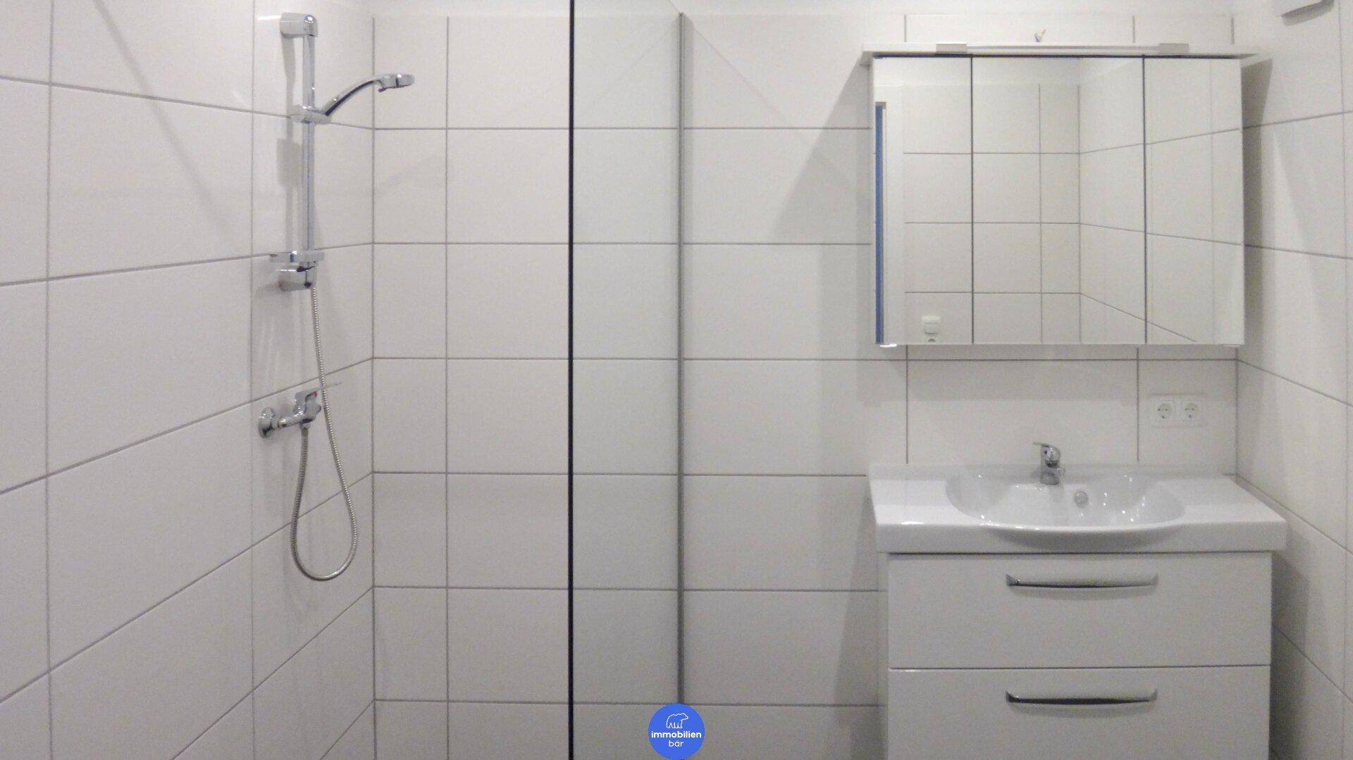 Badezimmer - Musterfoto