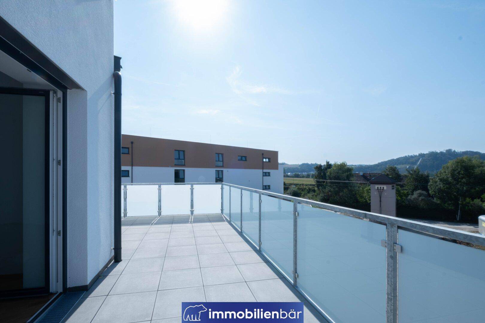 Moderne Eigentumswohnung in traumhafter Lage mit großzügigem Balkon - Ansicht 5