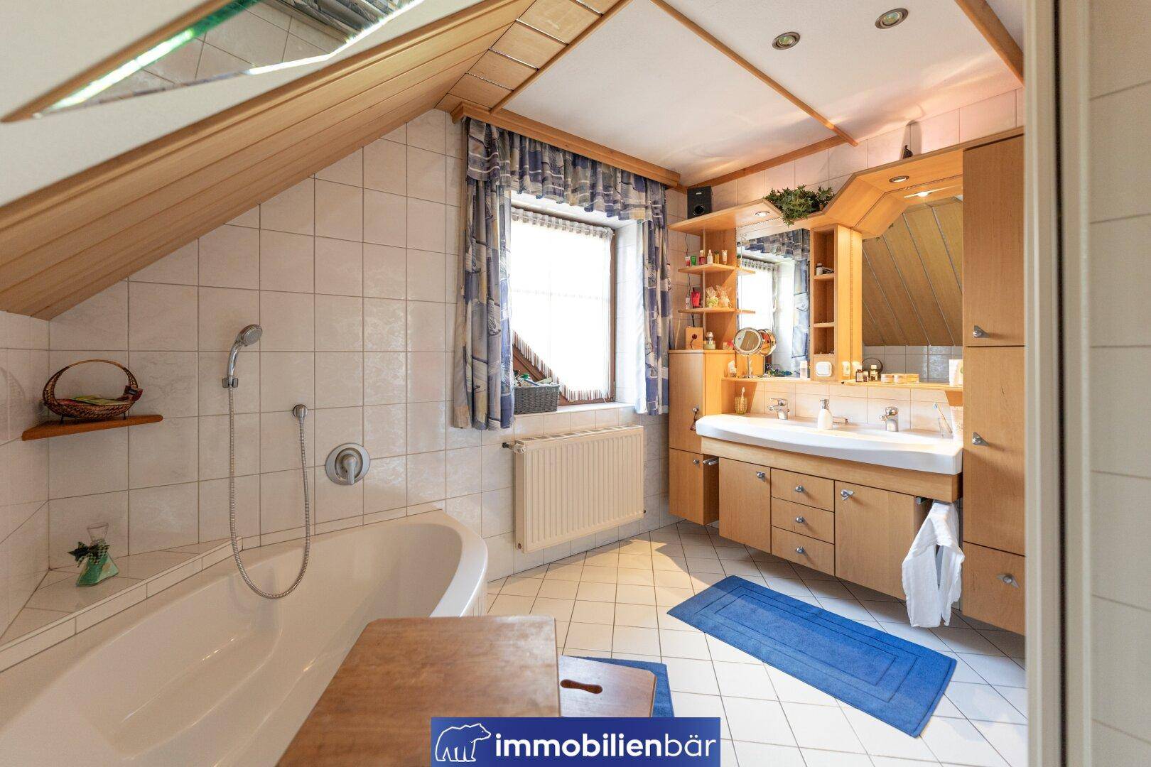 Badezimmer OG Wohnhaus 1990