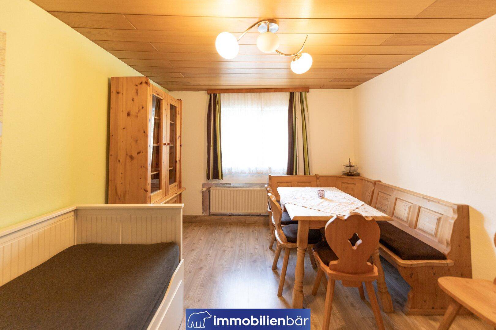 Altbau OG Wohn/Esszimmer