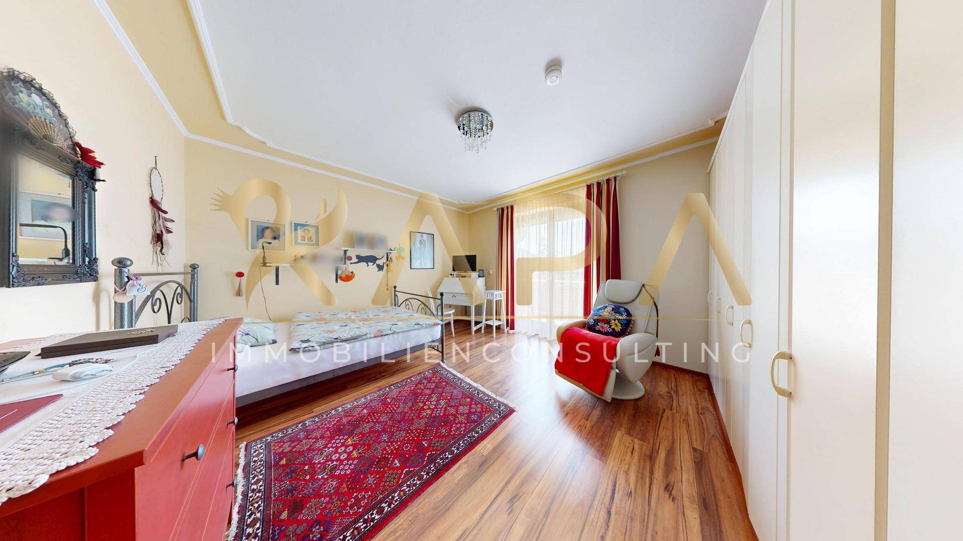 Schlafzimmer OG