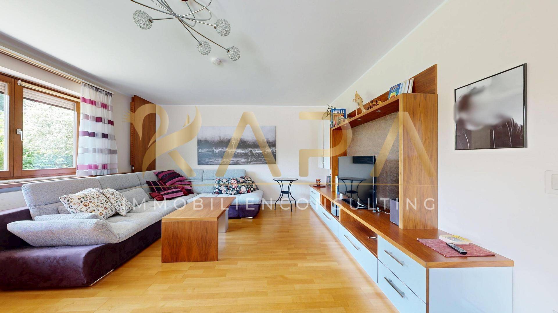 Wohnzimmer UG