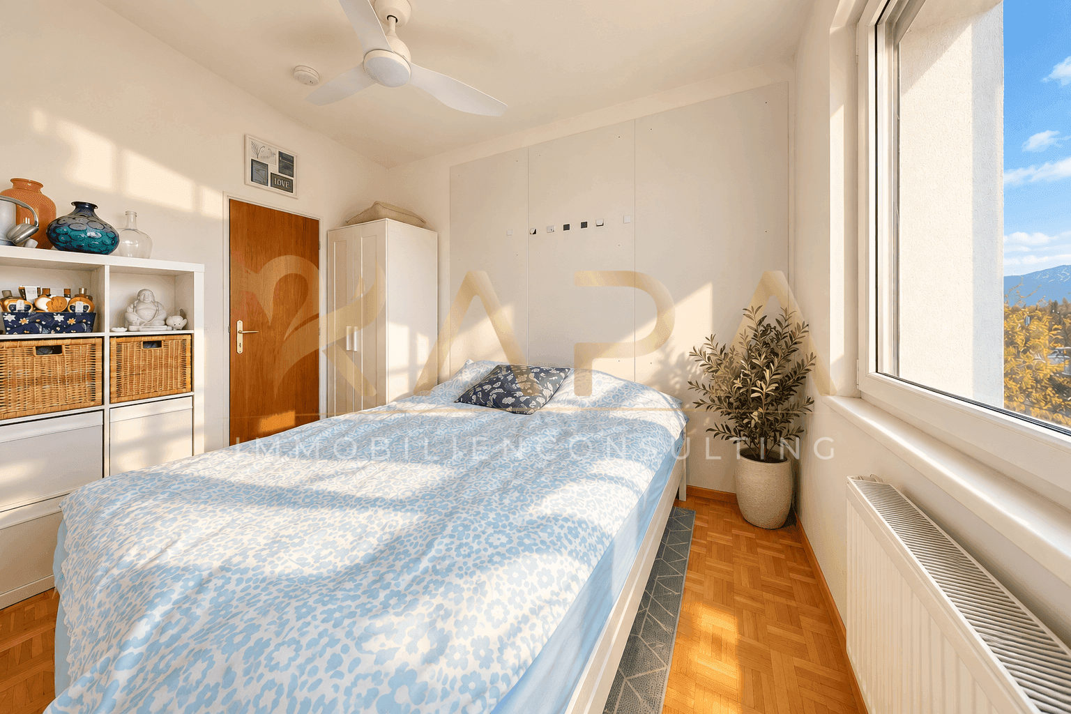 Schlafzimmer 1
