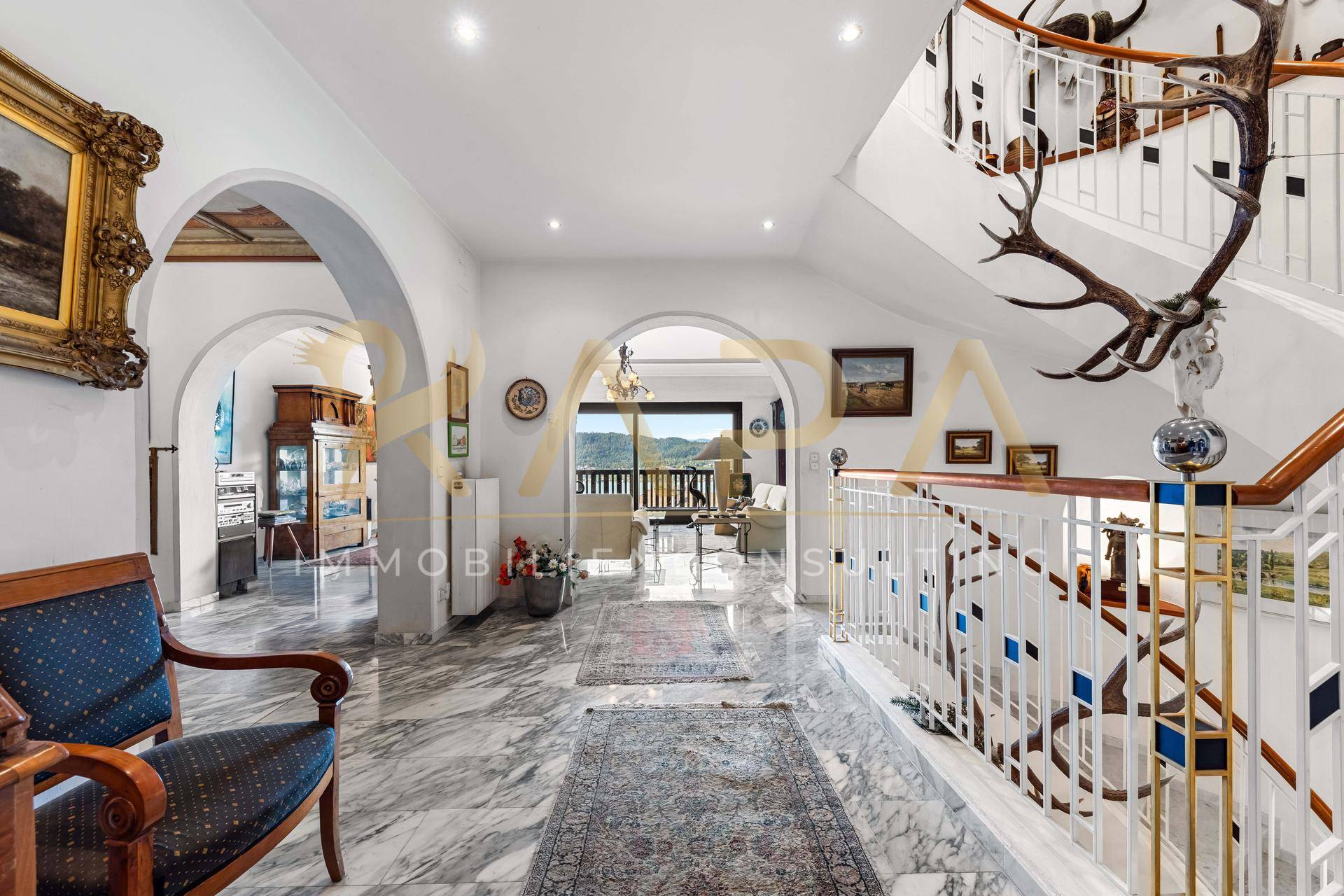 Secret Sale! Erhabene Villa mit Blick über Maria Wörth - Ansicht 2