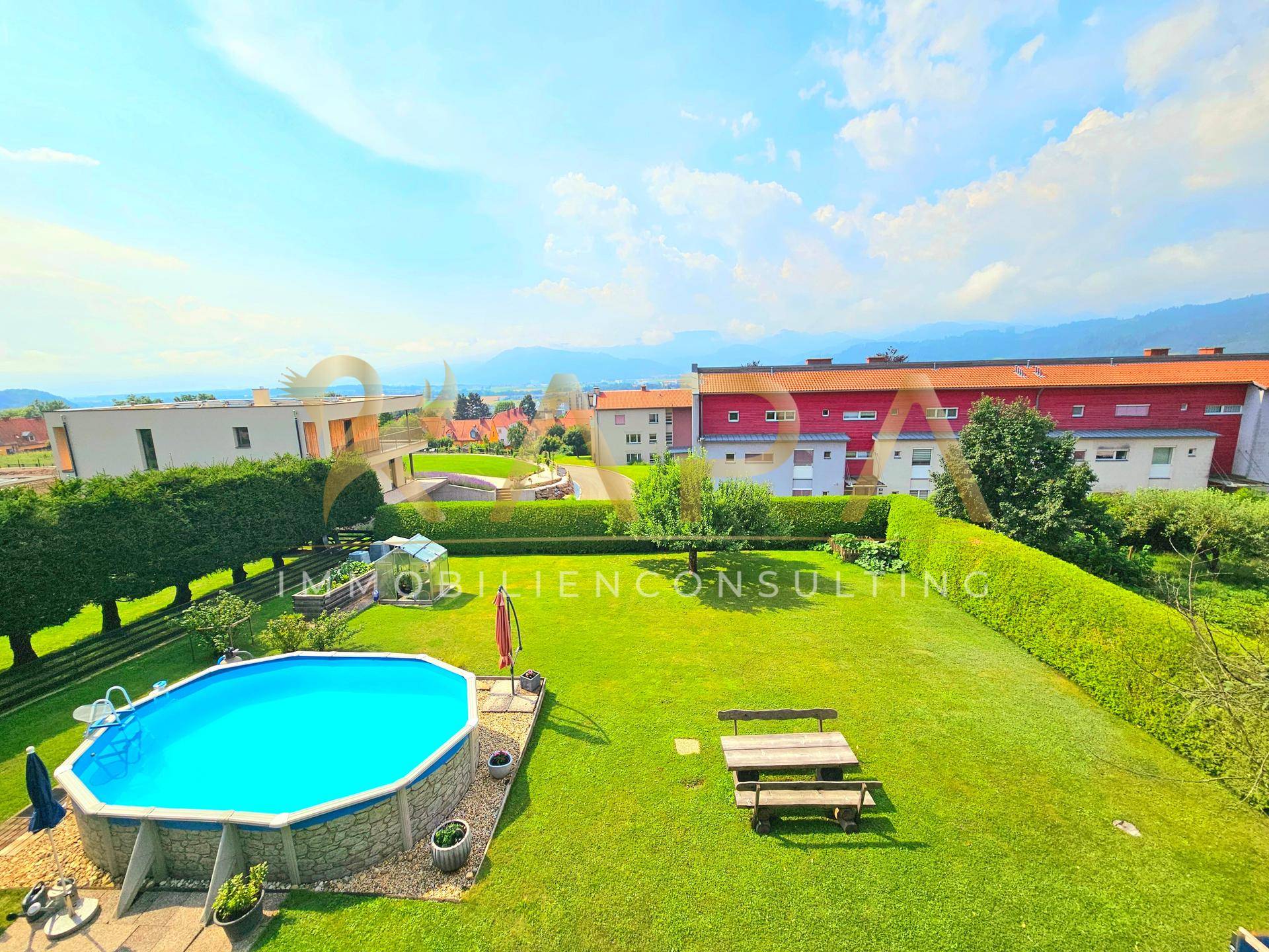 Aussicht Balkon Wohnzimmer Süden