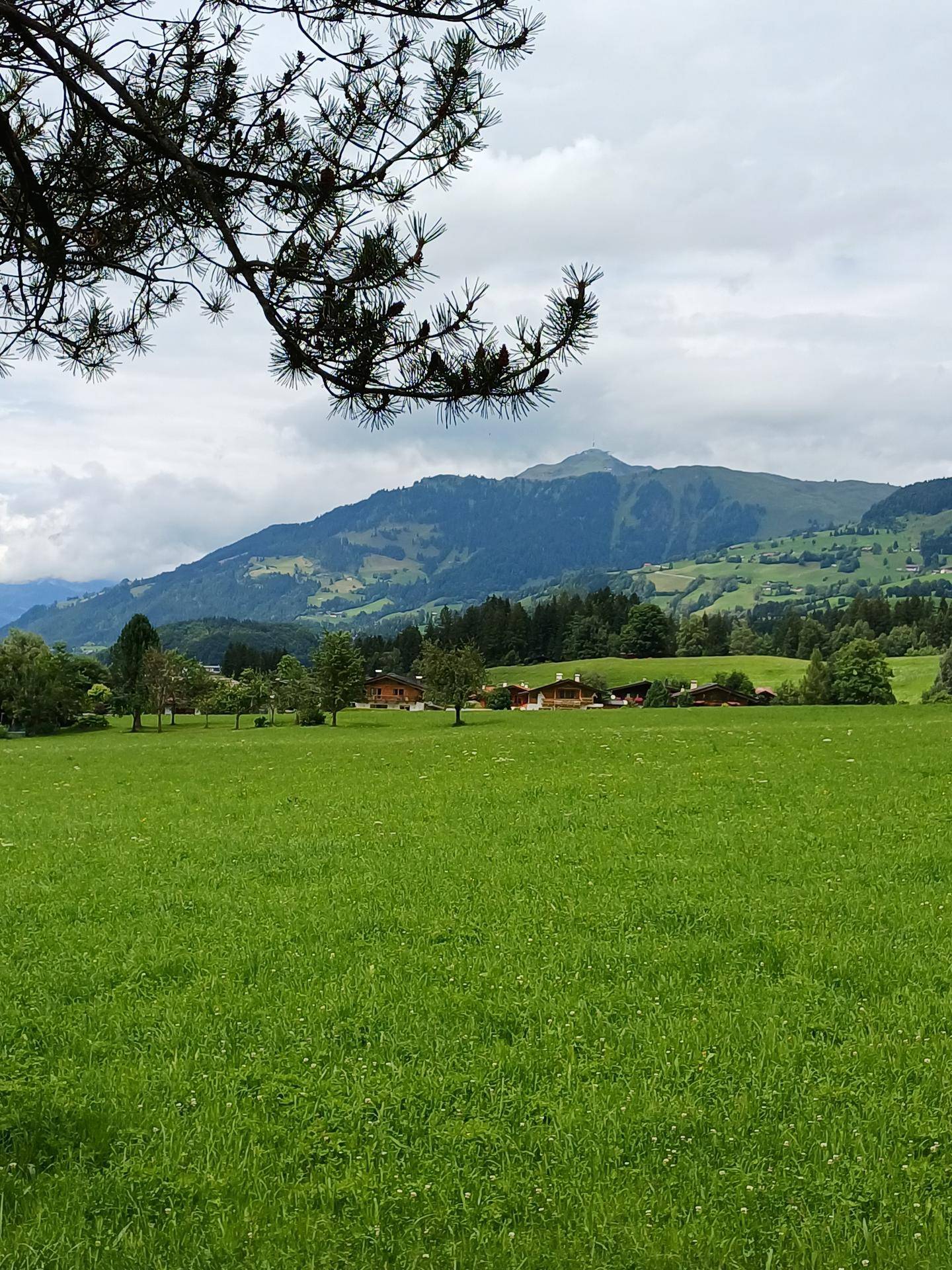 Haus in sonniger Lage - nahe Kitzbühel zu verkaufen – pohled 2