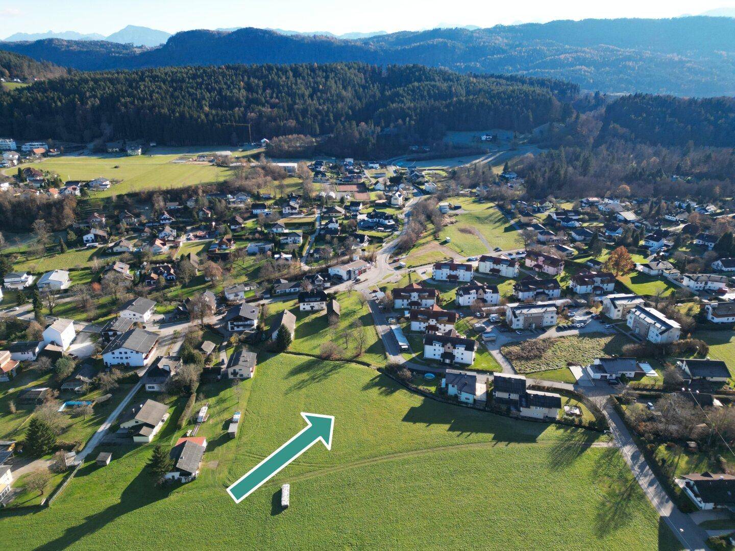 Traumhaftes Grundstück in Seenähe mit perfekter Sonnenausbeute - Mehr