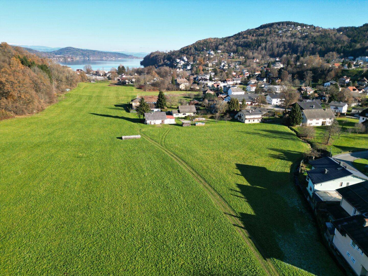 Traumhaftes Grundstück in Seenähe mit perfekter Sonnenausbeute - Ansicht 4
