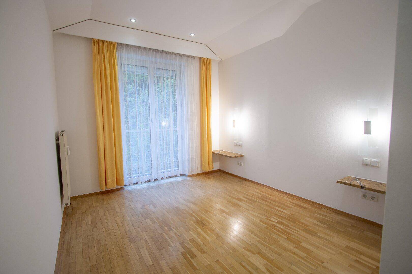 Zimmer 2