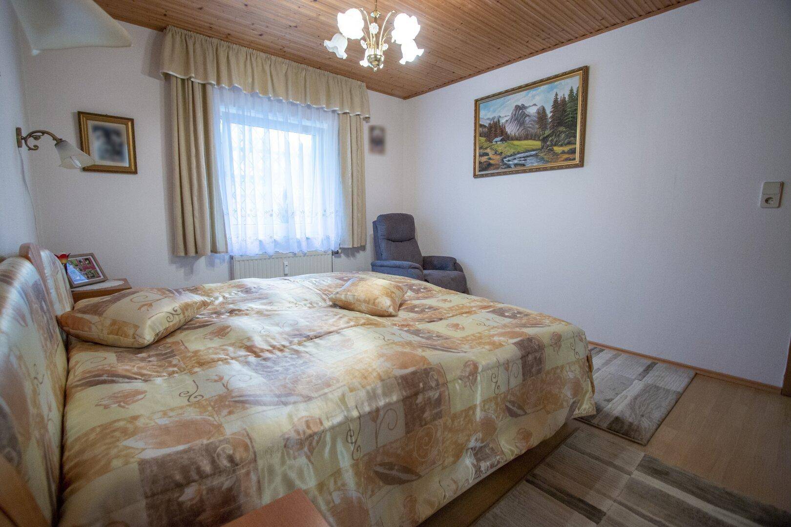 Schlafzimmer - EG