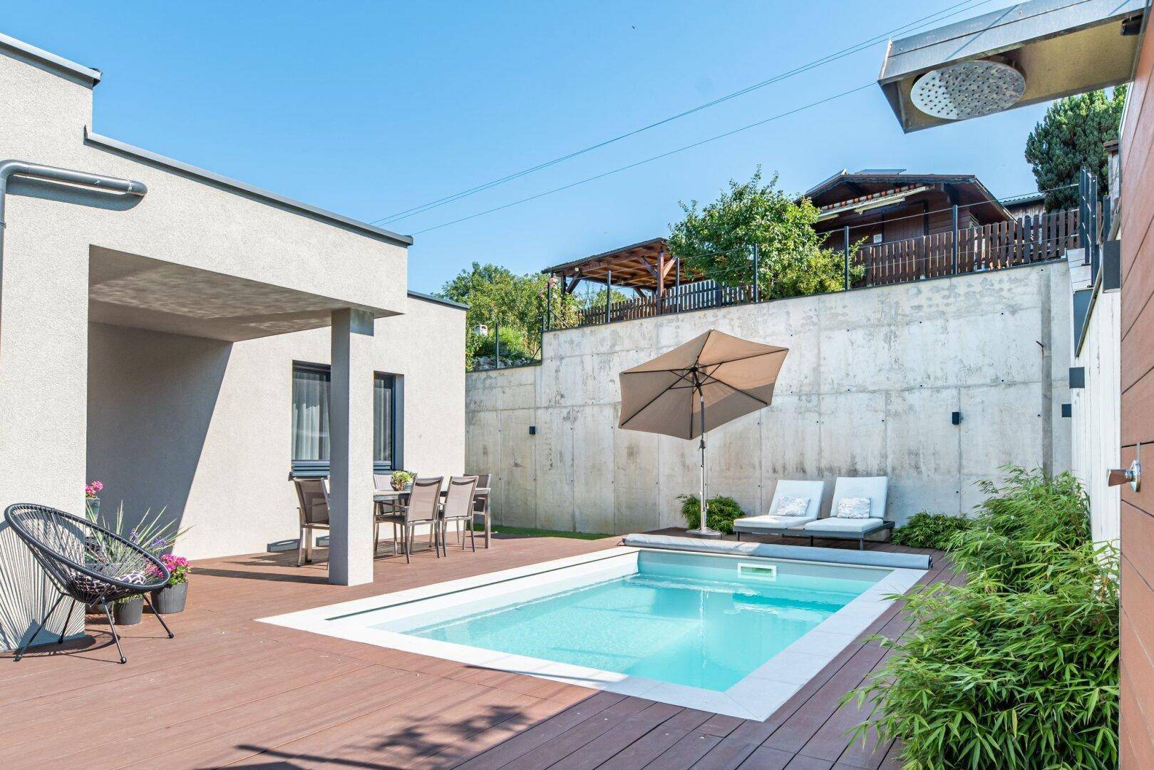 Kompagnon Immobilien Terrasse/Pool