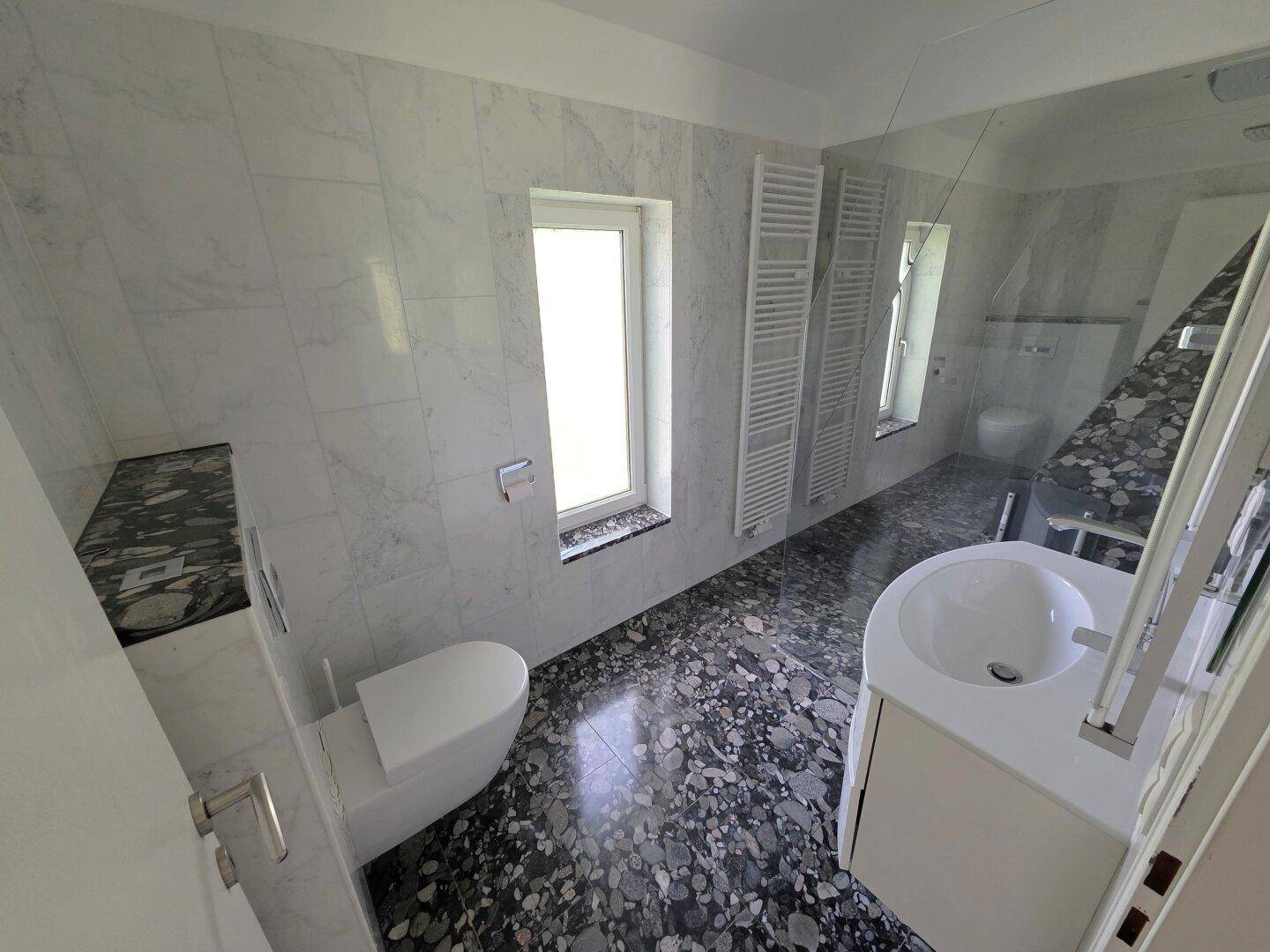 Badezimmer - OG