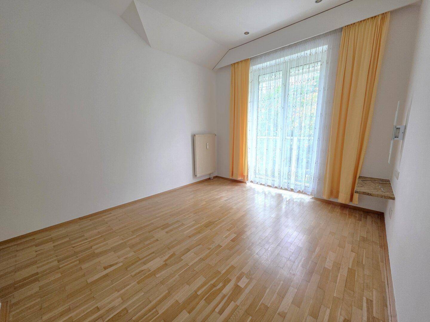 Zimmer 2