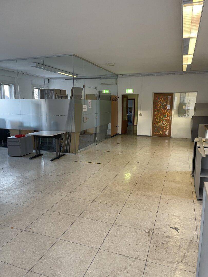 Großzügige Lagerfläche – 232 m² in Attnang-Puchheim – pohled 6