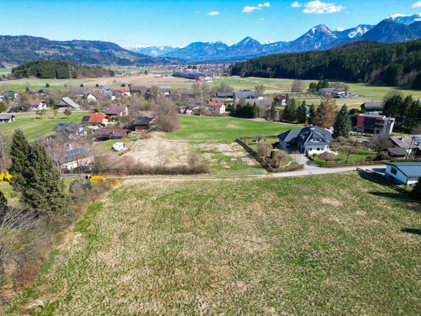 Sonniges Baugrundstück in idyllischer Lage mit Fernblick - Ansicht 6