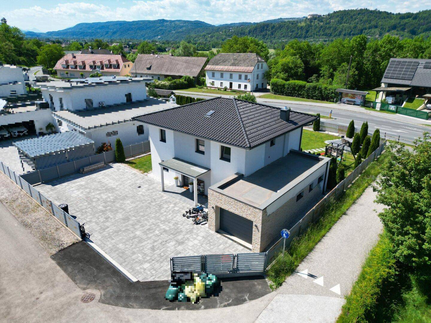Familienfreundliches Einfamilienhaus in Görtschach - ca. 157m² Wohnfläche, schöner Garten und viel Platz zum Leben - Widok 2