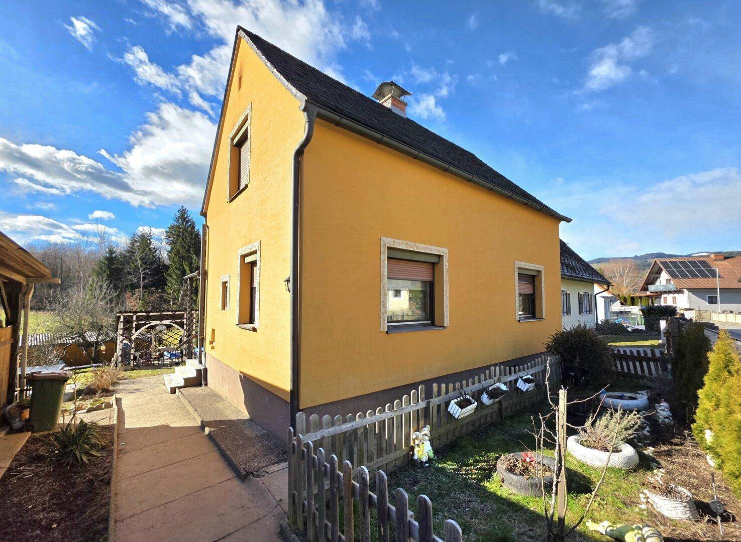 Klein aber Fein! Charmantes Haus mit großem Garten! - Ansicht 2