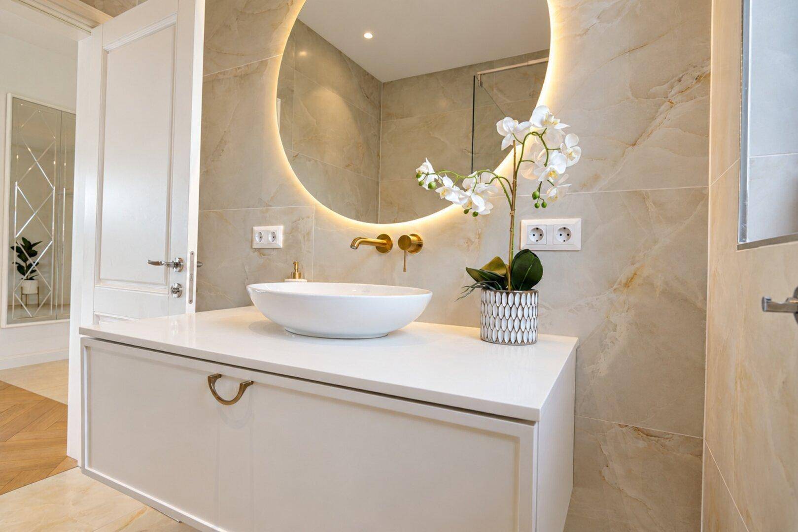 Kompagnon Immobilien GmbH elegantes Badezimmer