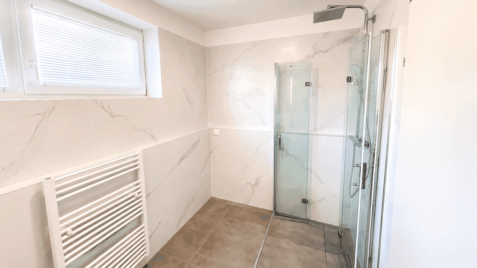 Sonnige 3-Zimmer-Wohnung | 75 m² | 11 m² Balkon | 2 Klimaanlagen | Oberlaa - Więcej