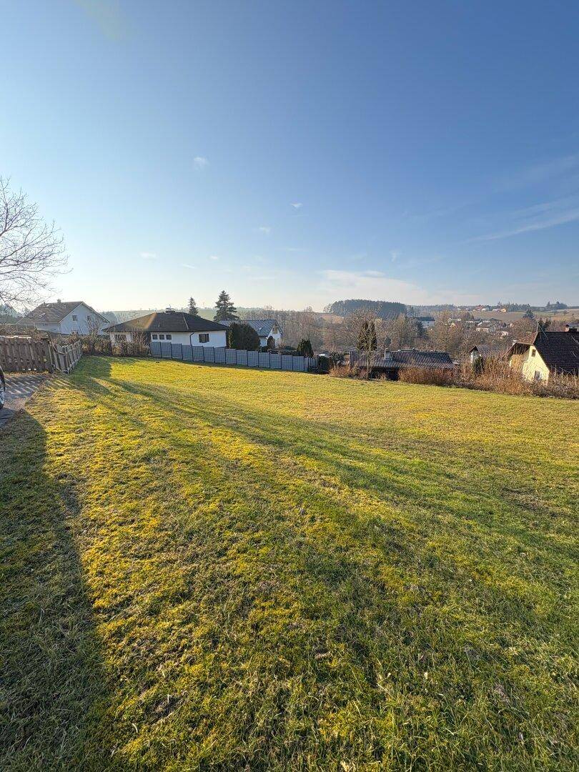 Baugrundstück im Grünen mit einzigartiger Aussicht! Ihr Platz für Ihr Traumhaus in 4616 Weißkirchen - OHNE BAUZWANG - Ansicht 2