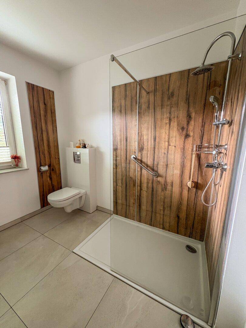Badezimmer EG